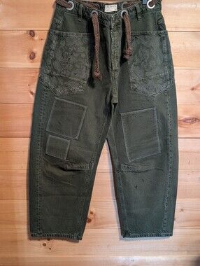 We The Free Moxie Barrel Jeans, *Limited Edition* Floral Detail *nwot *28